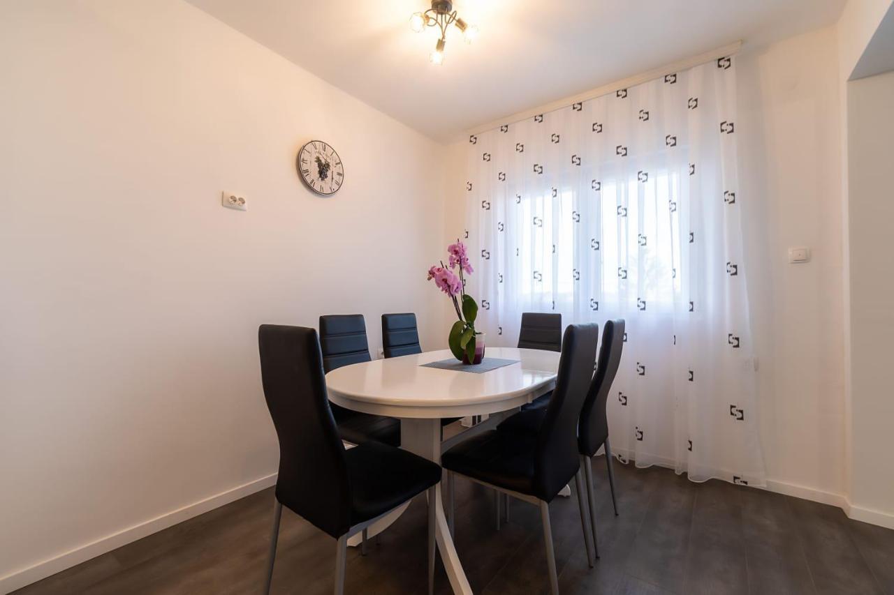 Apartman Melani Szluin Kültér fotó