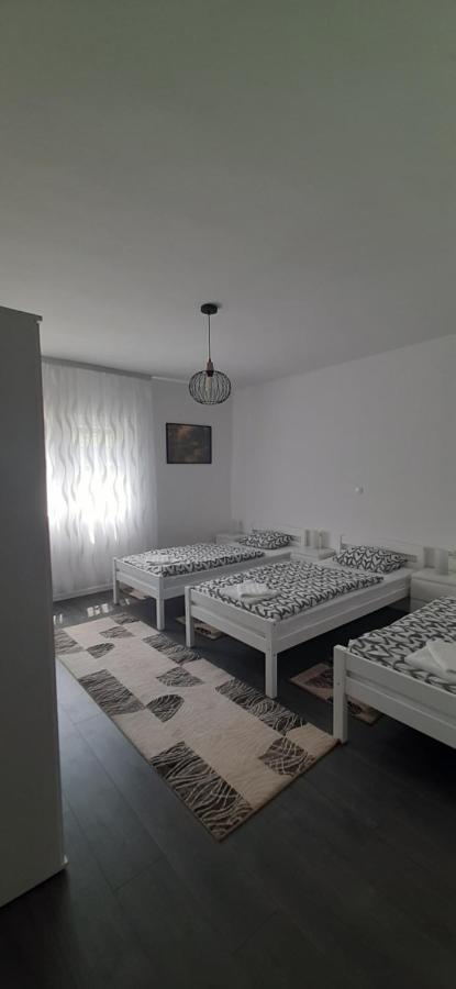 Apartman Melani Apartman Szluin Kültér fotó