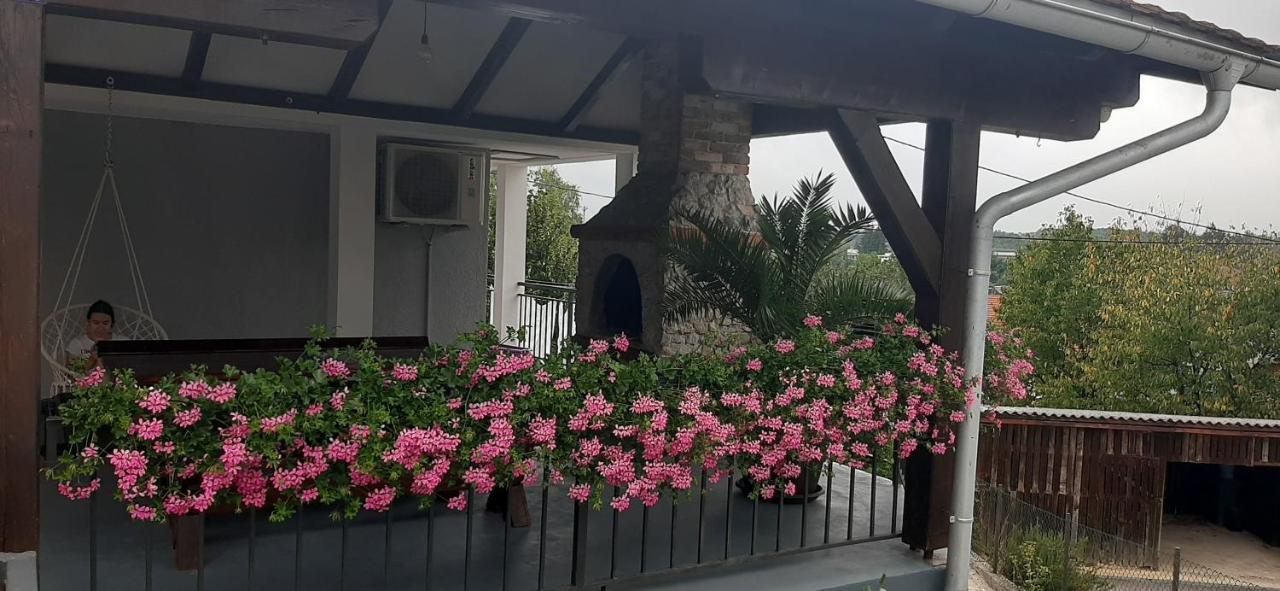 Apartman Melani Szluin Kültér fotó